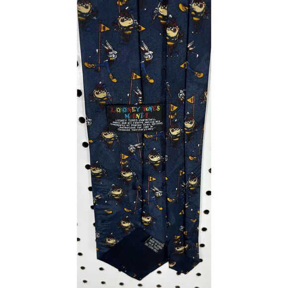 Loony Tunes Taz/Bugs golf print tie - Picture 4 of 4